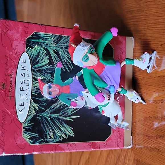 Two Hallmark "Maxine" Ornaments -1999 & 2000 - Picture 6 of 8